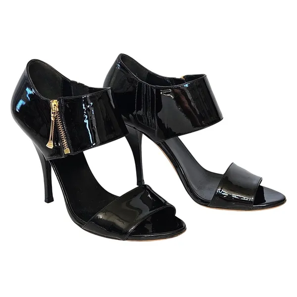 Gucci Black Patent Leather Ankle Cuff Sandal Heels Size 38.5 - Image 10
