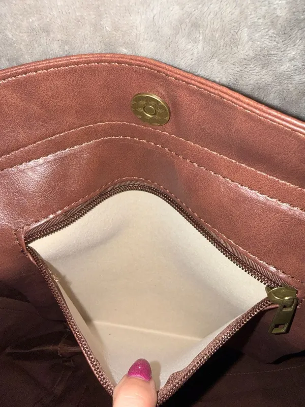 Vintage Style Oil-Wax PU Leather Shoulder Tote Bag - Image 8