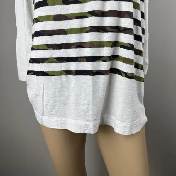 Gap Women's Medium 3/4 Sleeve White Camo Striped Shirt‎ 100% Cotton - Image 4