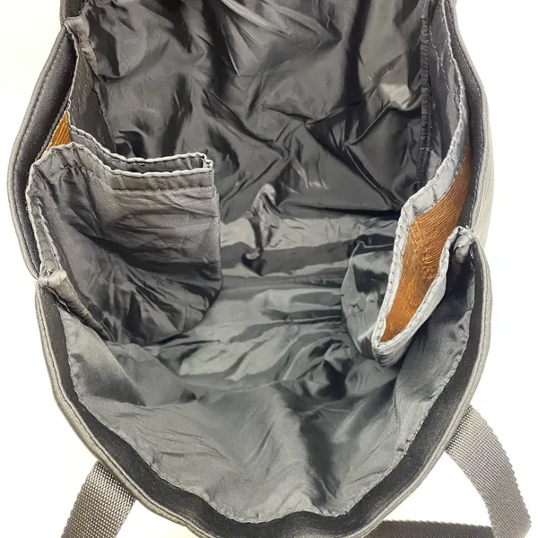 Victoria’s Secret Large Black w/Gold Insulated Tote Bag. - Image 3