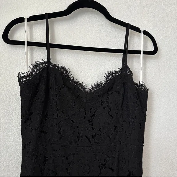 Updated Elegance Lace Maxi Dress in Black sz M - Image 5
