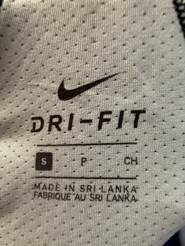Nike Pro Blue Marble Performance Crop Top - Image 7