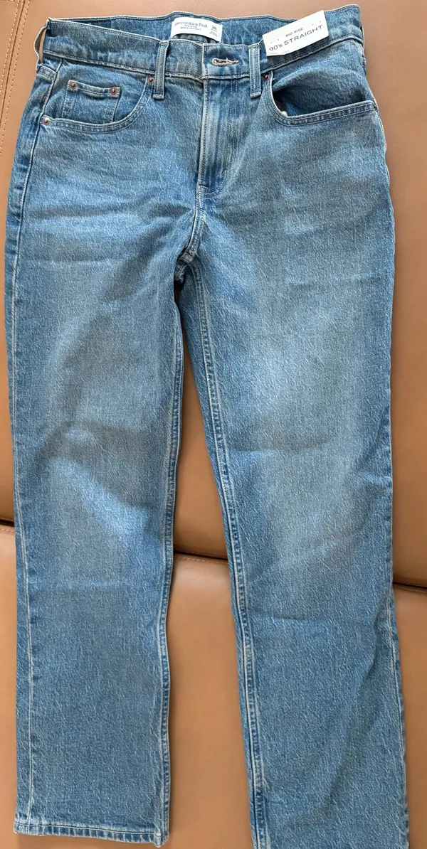 Abercrombie Mid-Rise Jeans Straight 90s - Image 5