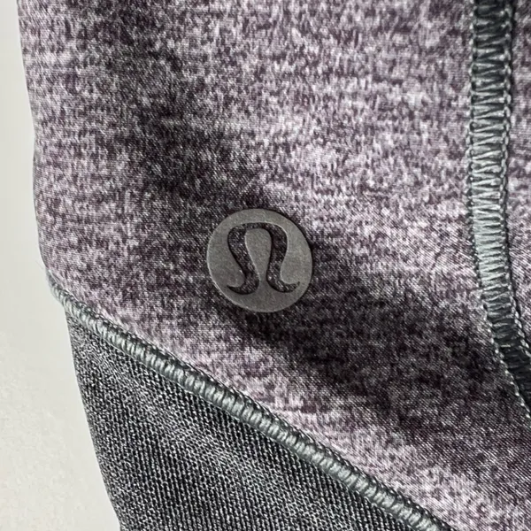 Lululemon Hotty Hot Short II Long 4” Heathered Black Grey Women’s Shorts Size 4 - Image 7