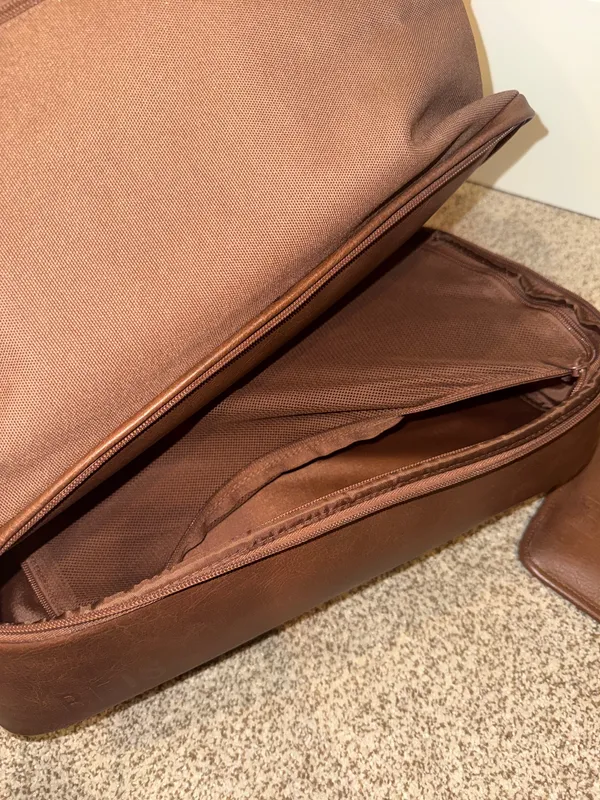 BEIS Weekender Bag Convertible - Image 6