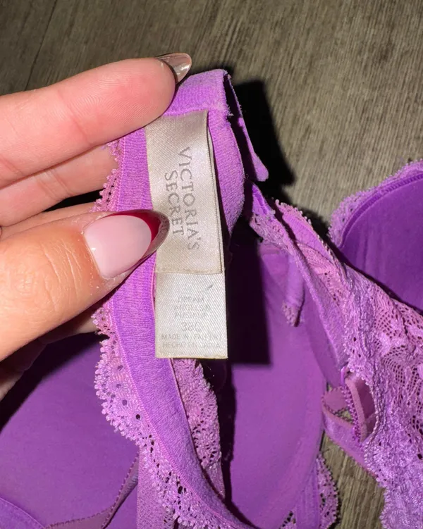 Victoria’s Secret 2011 Purple Lace Dream Angels Push Up Bra - 38C - Image 3