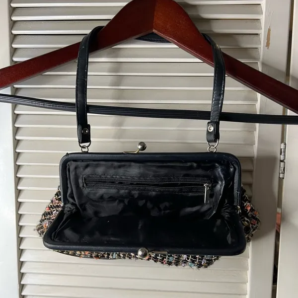 Multicolored Secretary print handle purse - Image 5