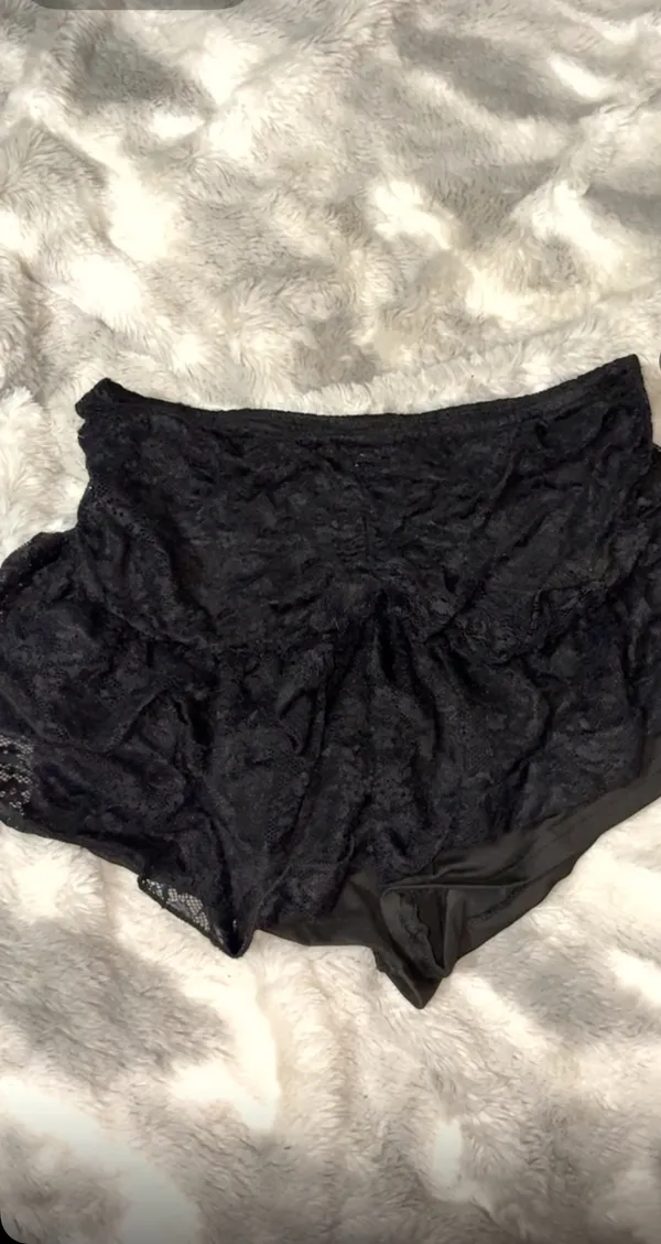 Lace mini skirt Black - Image 2