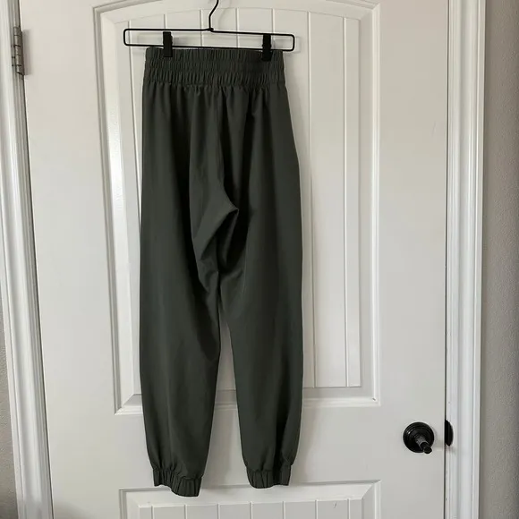 Abercrombie & Fitch Olive Green Joggers Drawstring XS‎ - Image 4