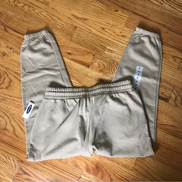 Old Navy Tan Jogger Pants NWT - Image 4