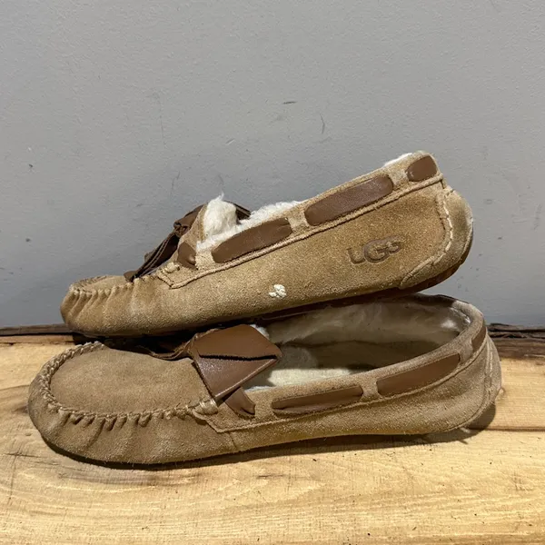 UGG Chestnut Ansley Leather Bow Moccasin Slippers Size‎ 10 A22 - Image 2