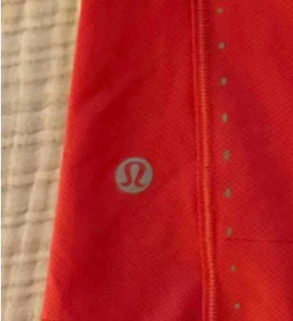 High neck running and Training Lululemon Tank  - Image 4