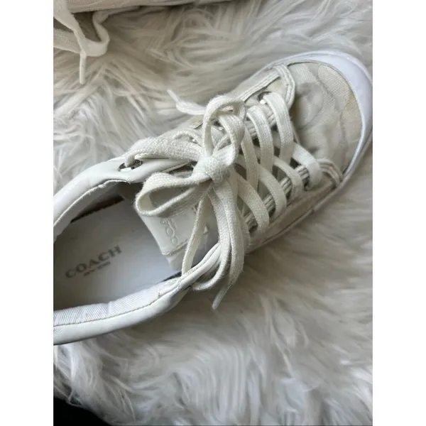 Coach white Francesca sneaker size 5B - Image 6