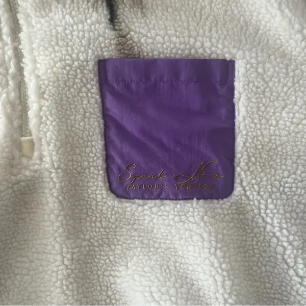 taylor swift fleece - Image 3