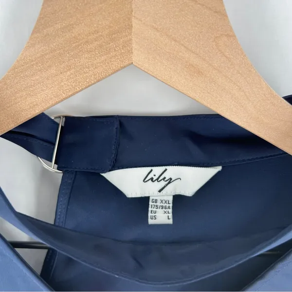 Lily Elegant Navy Satin Women's‎ Cutout V-Neck Long Sleeve Top Size L - Image 2