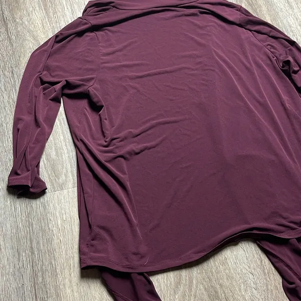 Torrid Burgundy Open Front Silky Cardigan Size 2 (2X) - Image 9