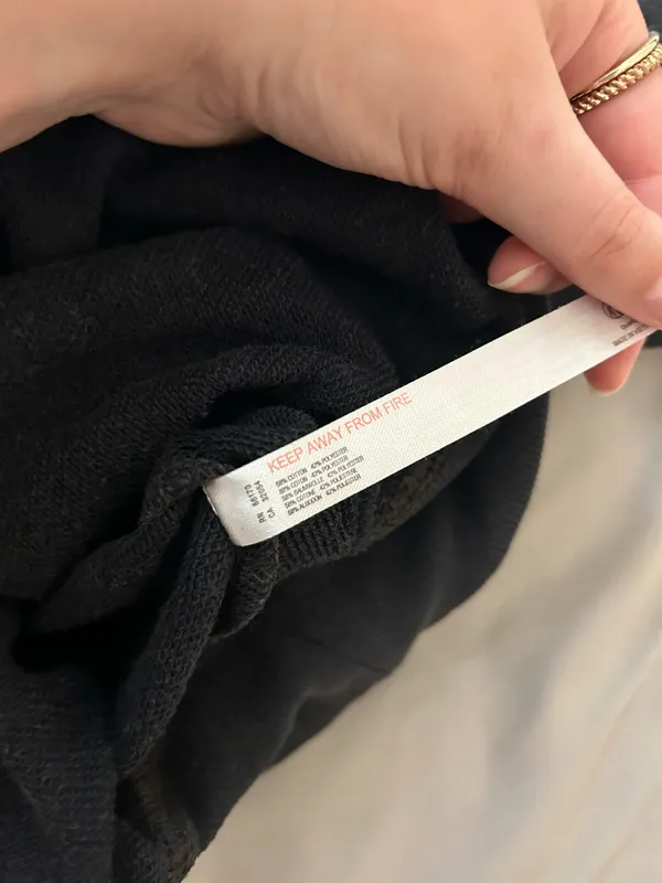 Urban Outfitters Crewneck - Image 5