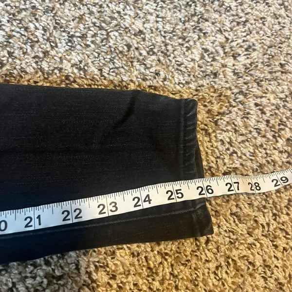 American Eagle Super‎ Hi Rise Jegging Jeans Black Ripped Knee Women Size 8 Short - Image 7