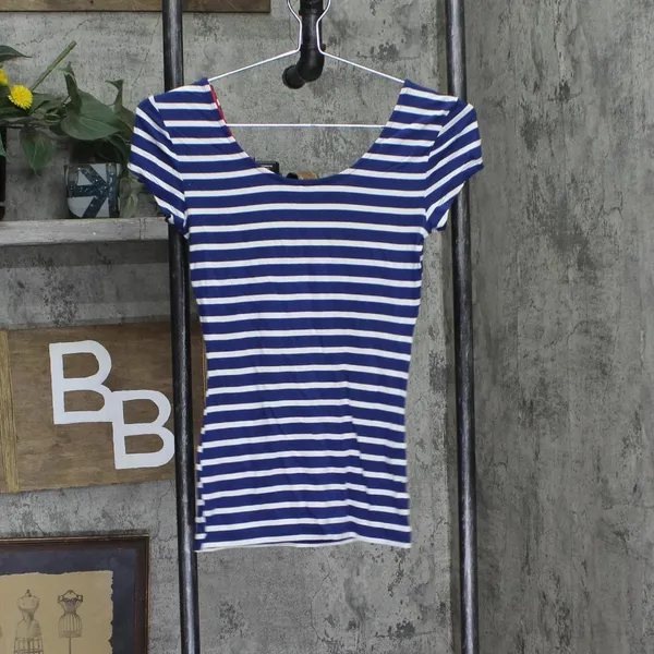 NWT Ultra Flirt Juniors Knit Short-Sleeve Ballet Top Blue Multi XS - Image 3