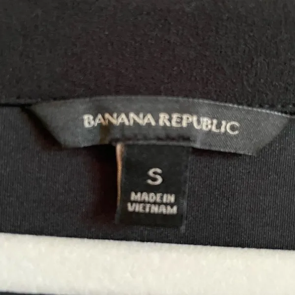 Banana Republic womens long sleeve blouse - Small‎ - Image 4