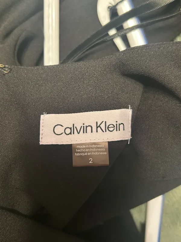 Calvin Klein Dress - Image 3