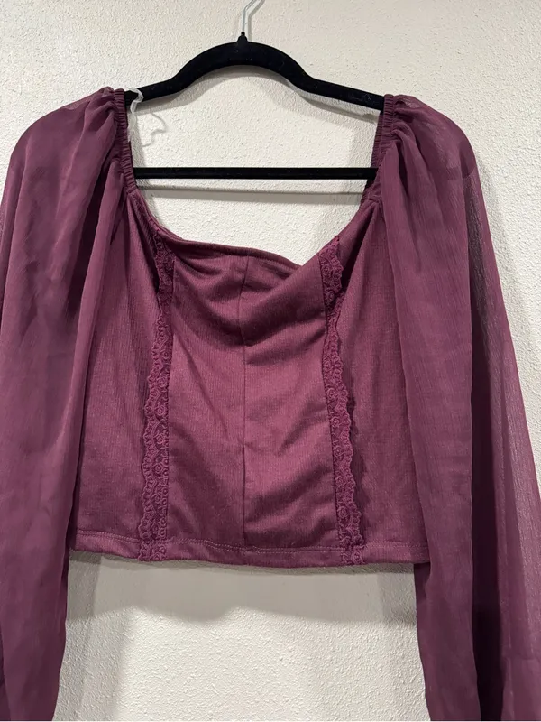 NWT Coco Jameson Blouse Size M - Image 3