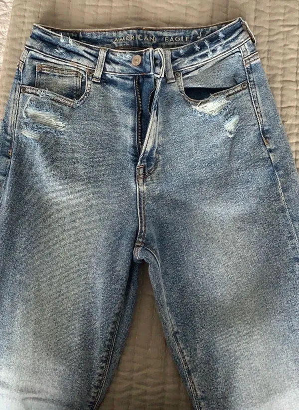 American Eagle Stretch Mom Jeans - Image 3