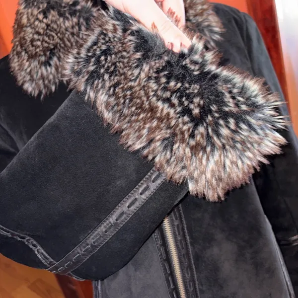LNR Women's Leather + Faux FurJacket - Image 3