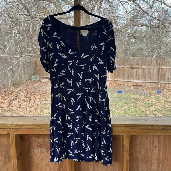 Anthropologie Maeve Fern Ruched Dress Navy & White Printed Size 14 - Image 4