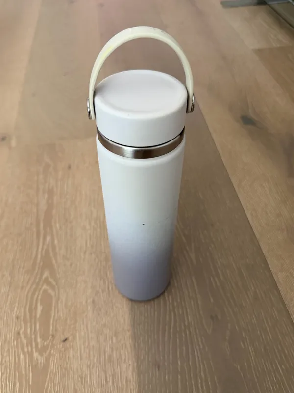 Ombré hydroflask water bottle White - Image 2