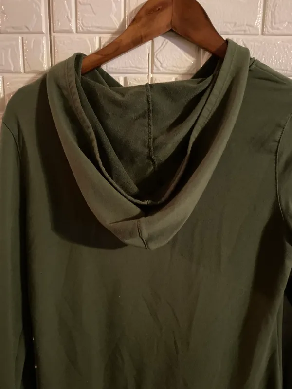 BCG woman's hooded long sleeve sweater size - Image 6