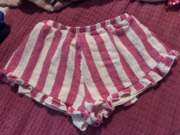 Altar'd State shorts - Image 2