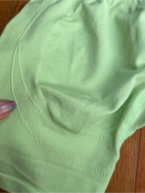 NVGTN Pastel Lime Green Seamless Biker Shorts High Waist Contour Knit Size Small - Image 4