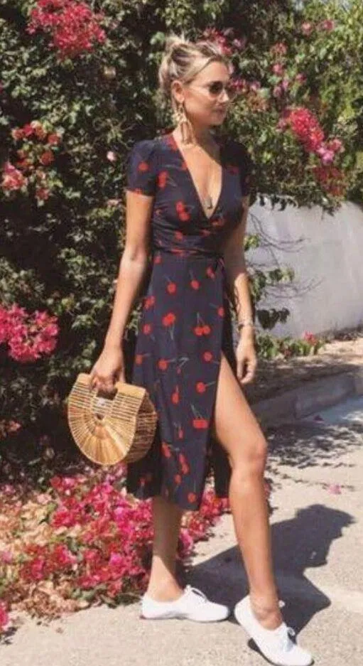 💕REALISATION PAR💕 The Teale Midi Wrap Dress ~ Wilde Cherry Print XXS NWOT - Image 3