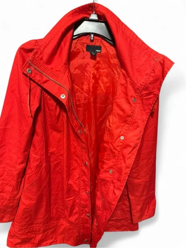 Old Money Y2K H&M red peacoat with a stand collar size 4 - Image 6