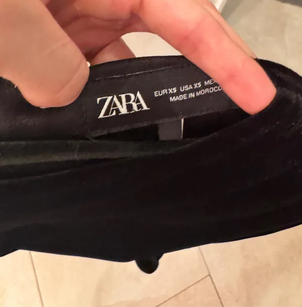 Zara Cut Our Velvet Mini Dress - Image 5