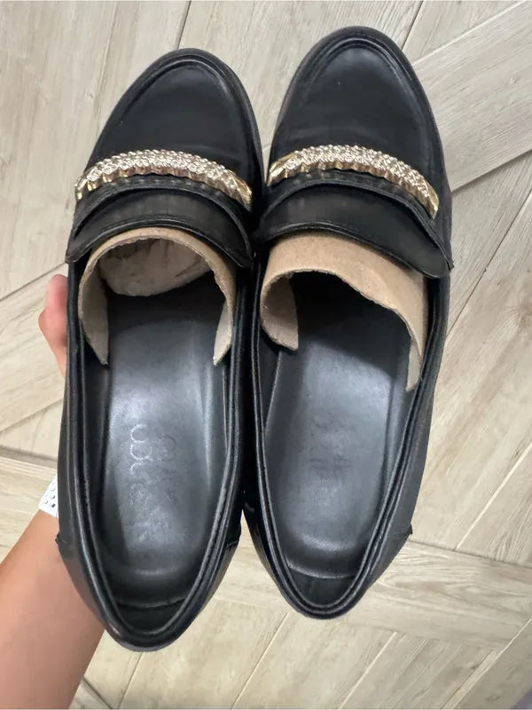 Franco Sarto Black Leather Platform Loafers with Crystal Chain - Image 5
