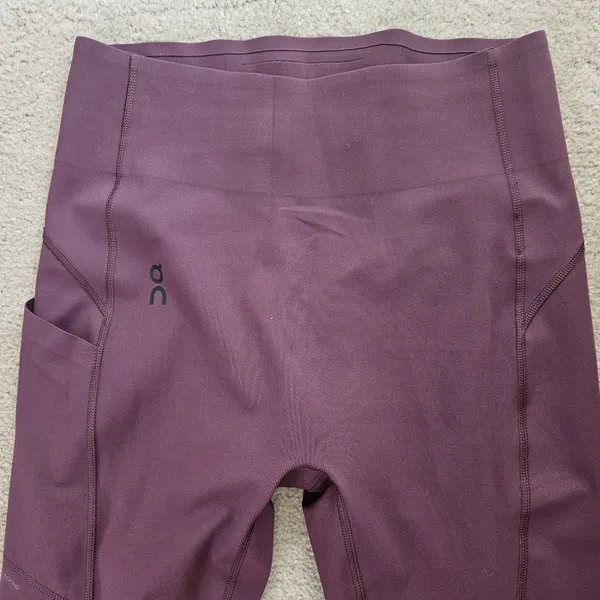 On Leggings - Image 4