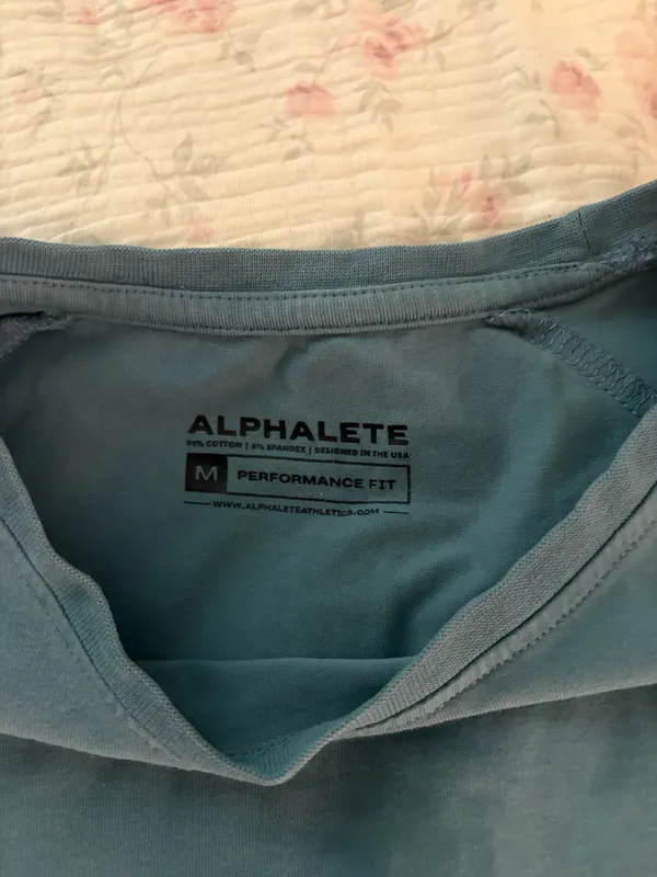 Alphalete T-Shirt - Image 3