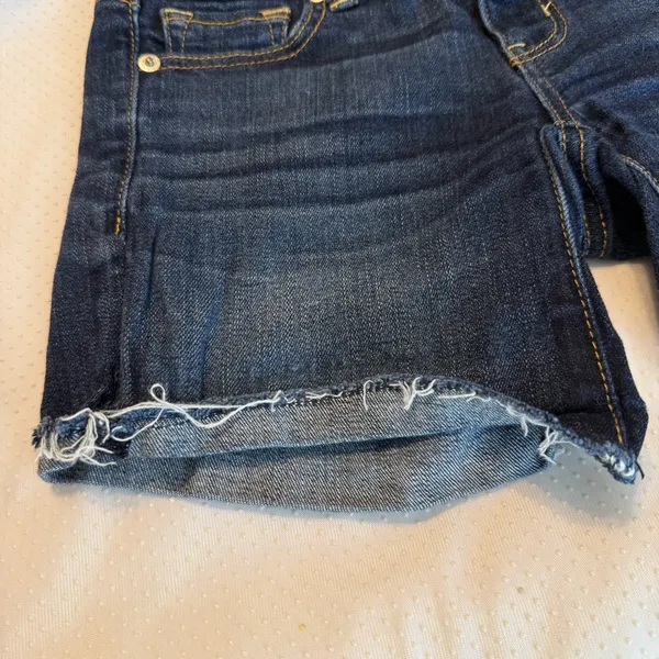 American Eagle Stretch Cut Off Denim Jean Shorts Size 0 inseam 4” Rise 6” - Image 2