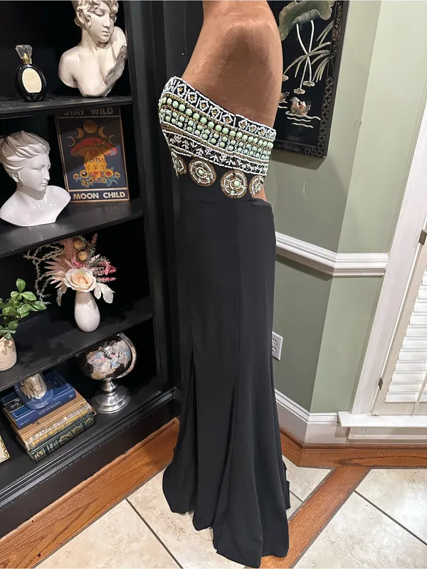 Rachel Allan Beaded Sweetheart Gown with Cutout Back – Size 4 - Image 5
