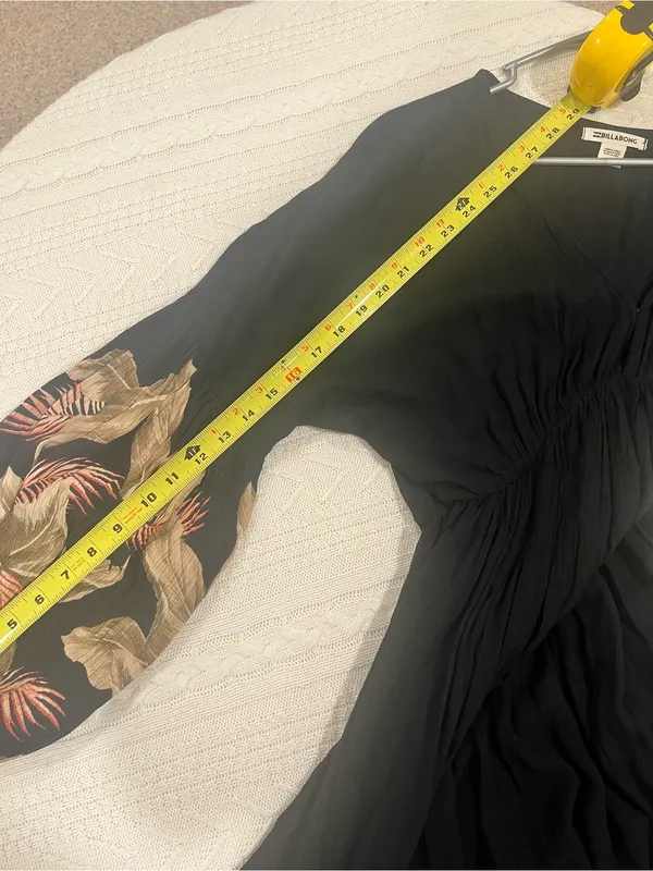 Billabong Black Tropical Print Balloon Sleeve V-Neck Mini Dress - Size Medium - Image 10