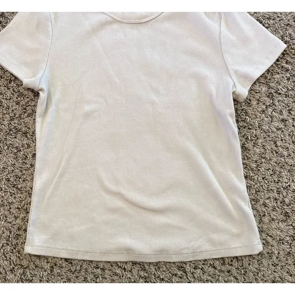 Old‎ Navy Women's Tan Cropped Snug Ribbed Short Sleeve Tee Size Medium - Image 5