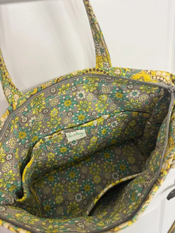 Vera Bradley Miller Bag Lemon Parfait Large Quilted Travel Tote Retired - Image 9