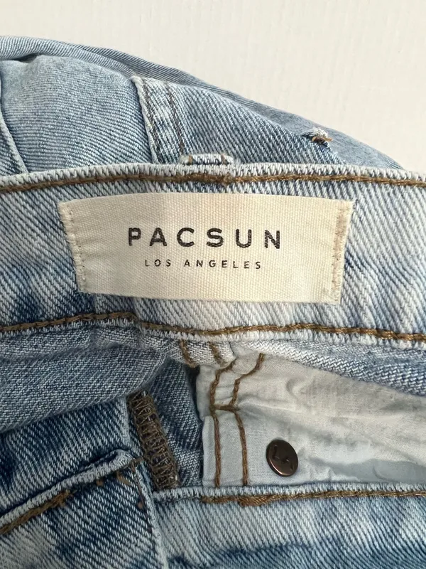 Pacsun Boyfriend Distressed Jeans - Image 6
