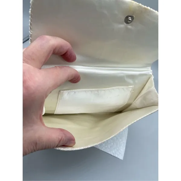 Vintage cream satin beaded clutch - Image 9