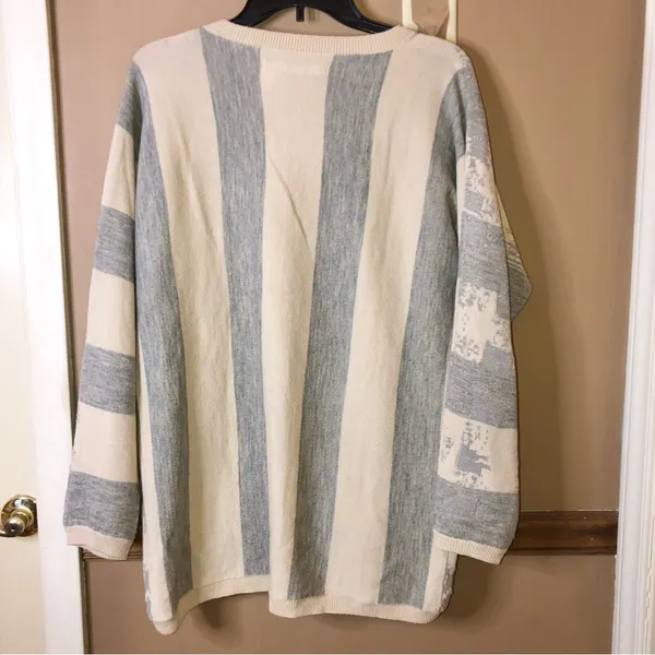 Chelsea‎ & Violet Metallic Wool Blend Abstract Striped Sweater Tan Grey Large - Image 2