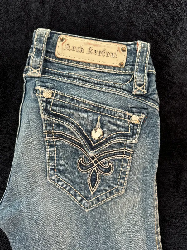 Rock Revival Women’s Size 26  Capri - Image 2