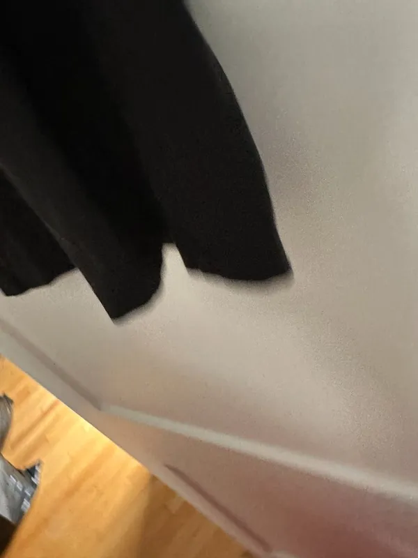 Theory Basic Black T-Shirt Size Small - Image 4