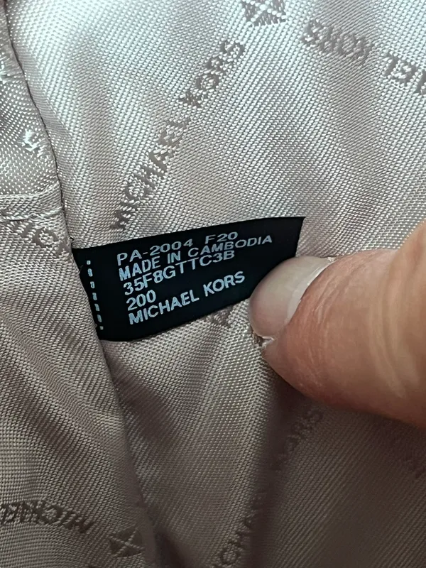 Michael Kors Purse - Image 11